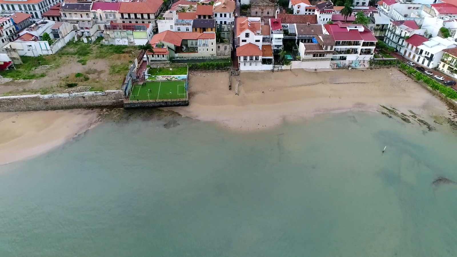 aerial-video-shot-above-panama-city.mp4