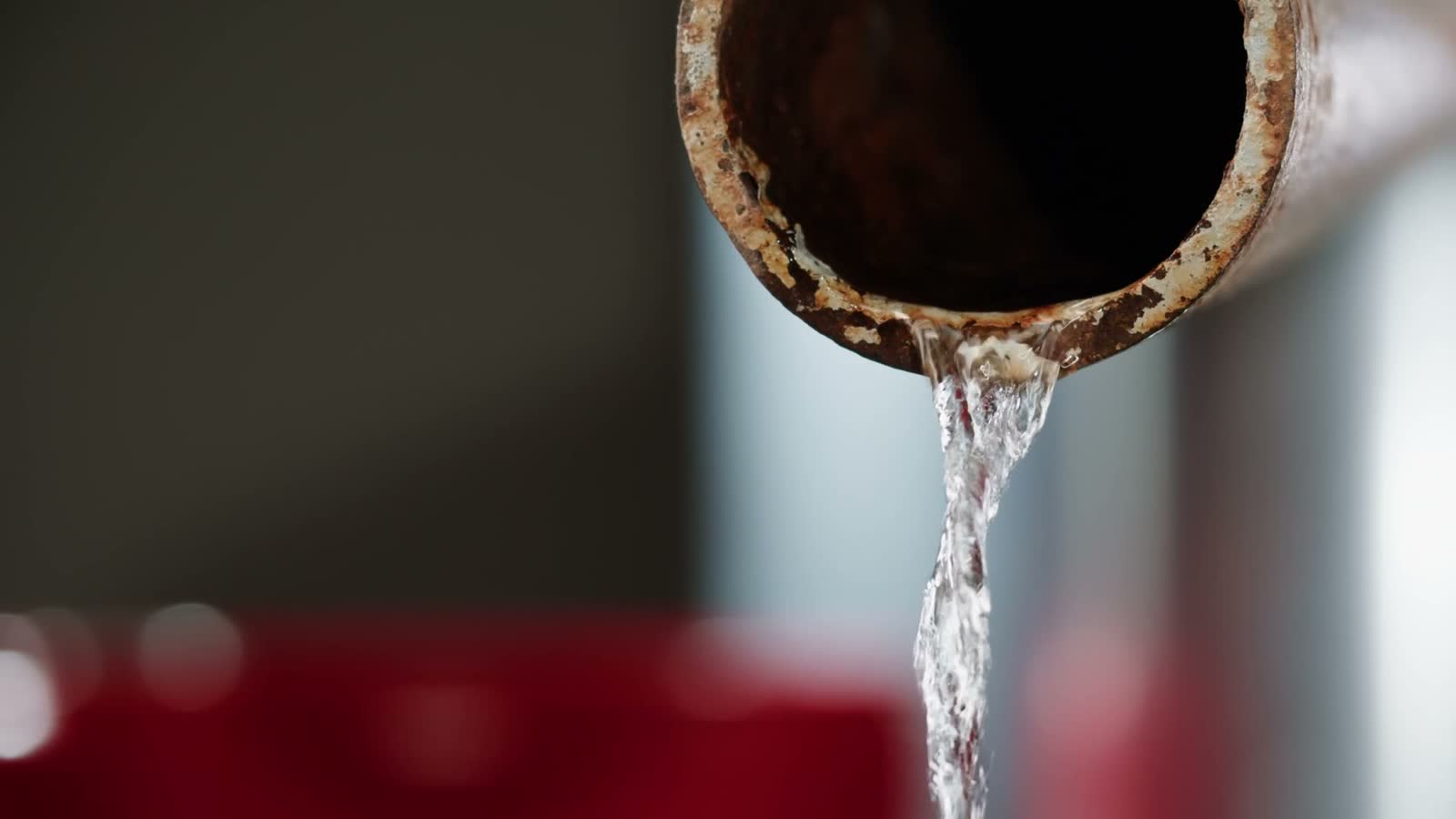 crude-black-brent-oil-surface-close-up-background.mp4