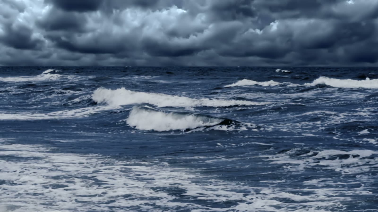 sea-storm.mp4