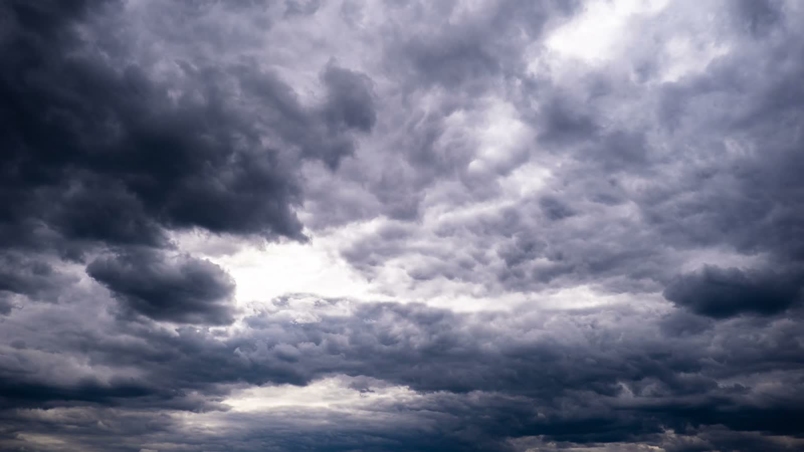 storm-clouds-moving-across-the-sky.mp4