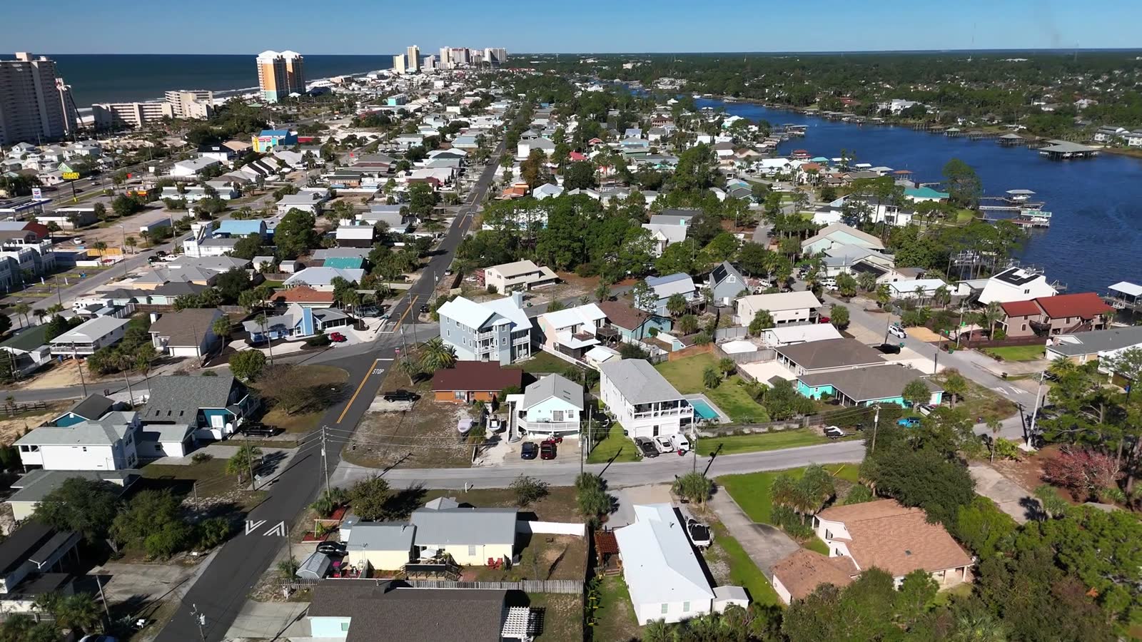 suburban-area-in-panama-city-beach-florida-usa.mp4