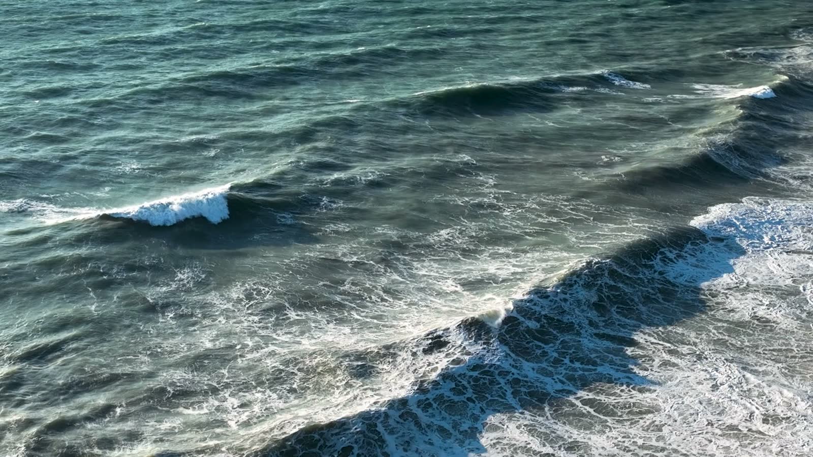 waves-aerial.mp4