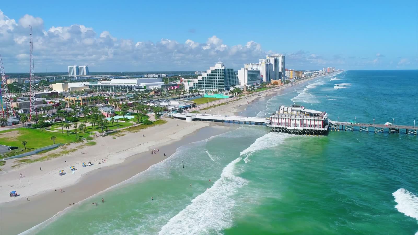flight-along-daytona-beach-coastline-looking-at-at.mp4