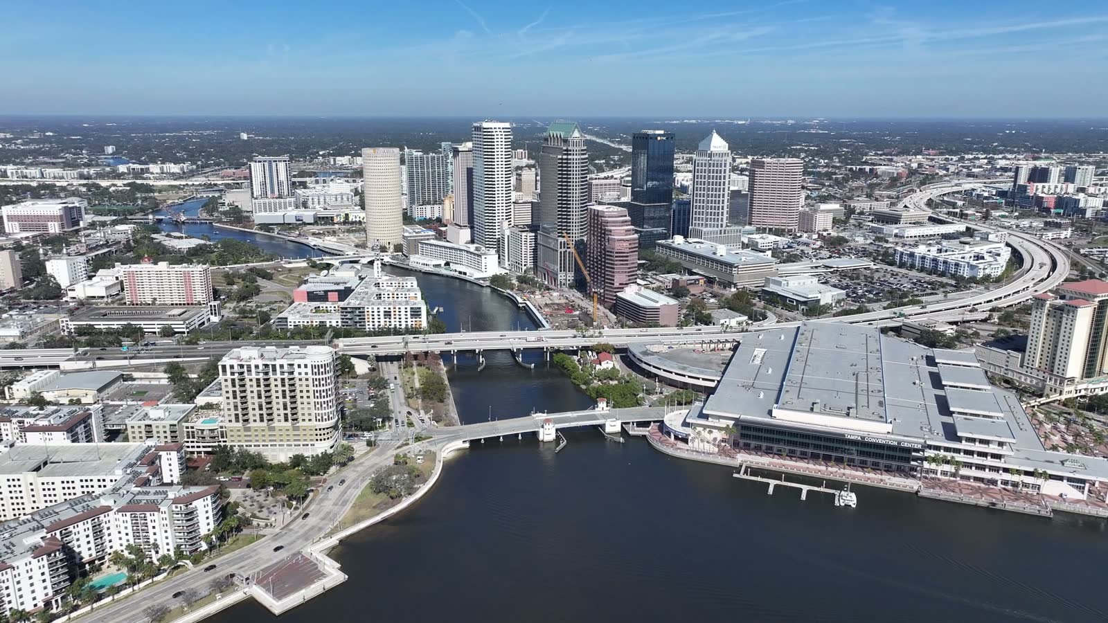 tampa-skyline-at-tampa-in-florida-united-states.mp4