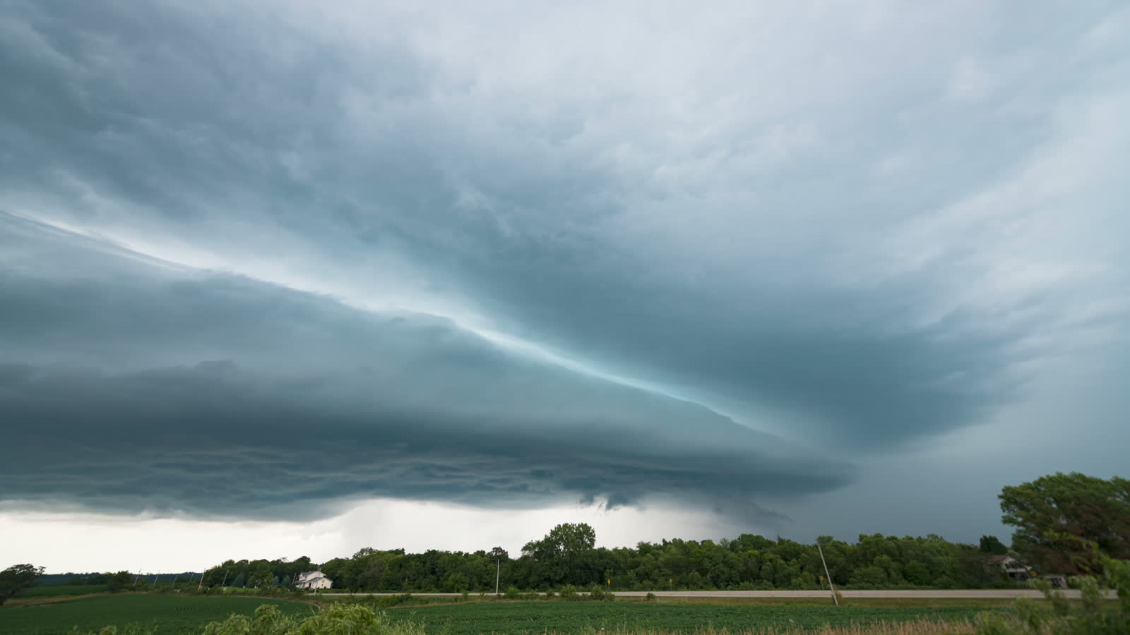 hail-supercell.mp4
