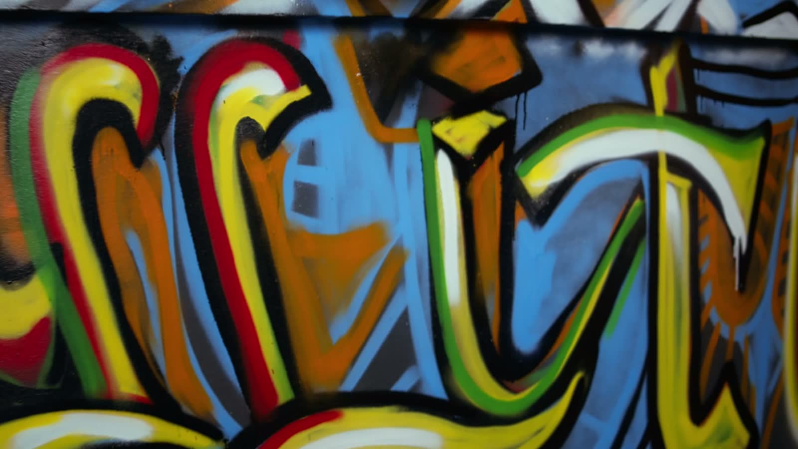 mural-graffiti-art-on-walls-in-derelict-building.mp4