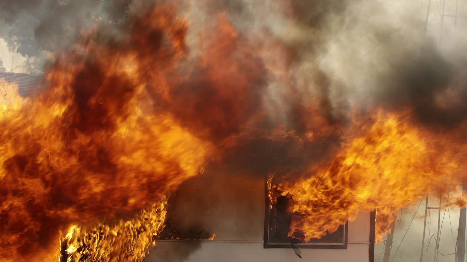 structure-intensely-burning-with-flames-and-smoke.mp4