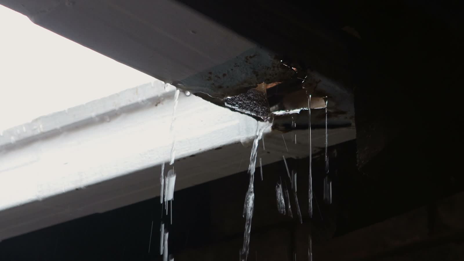 water-gutter-leak.mp4
