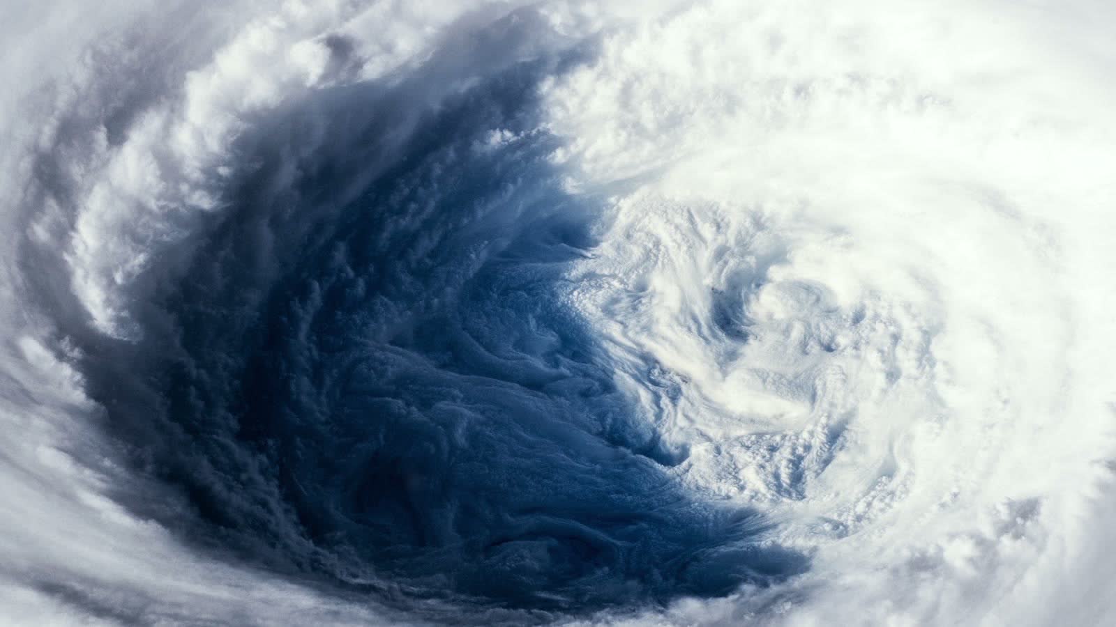 hurricane-swirl.mp4