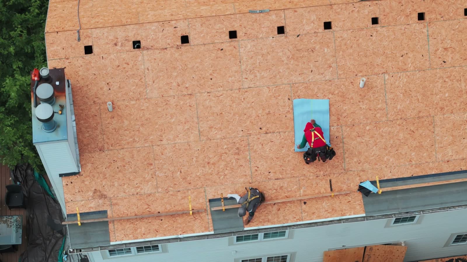 roof-install-new.mp4