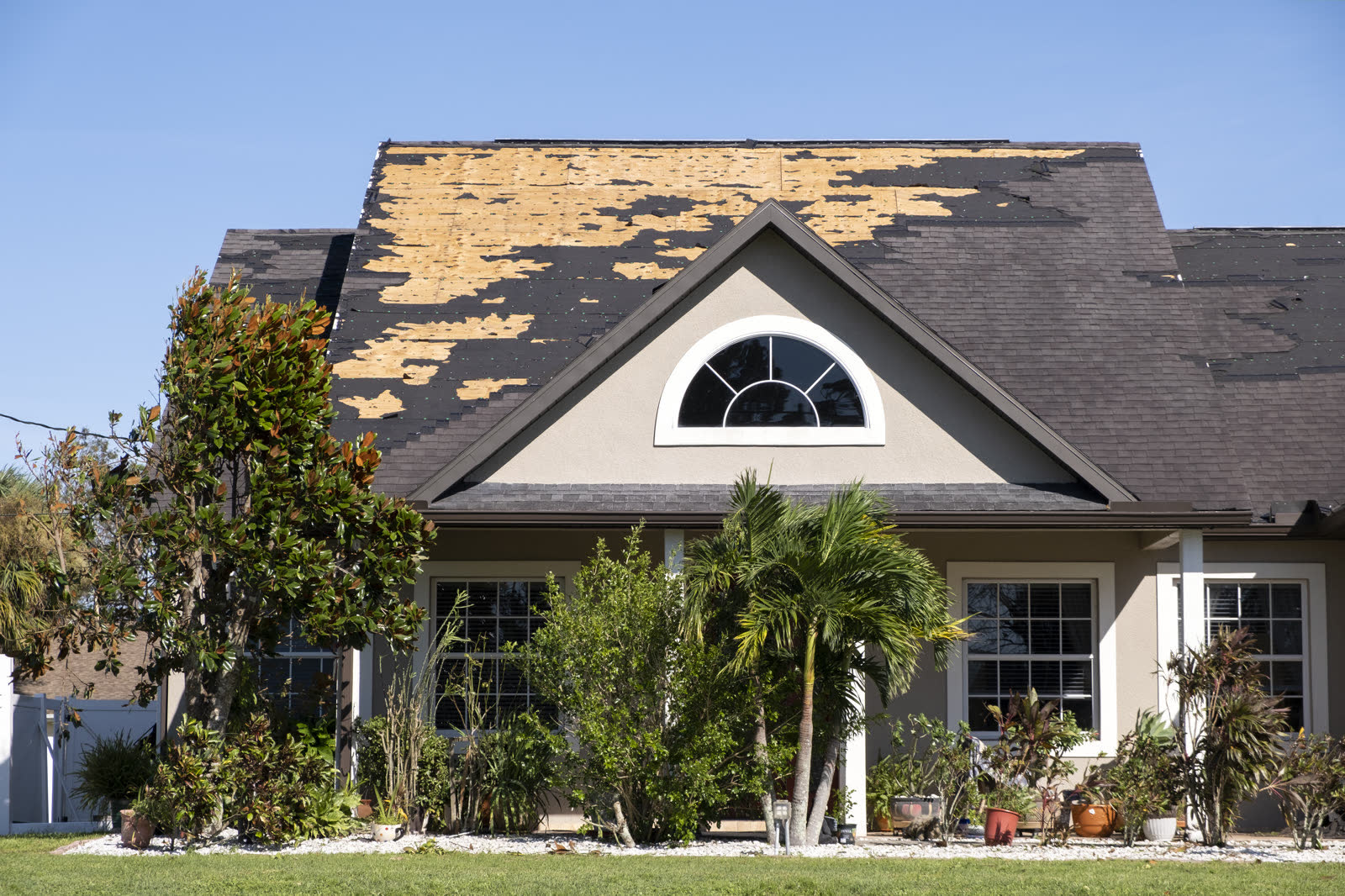 Roof torn off in Cape Coral?