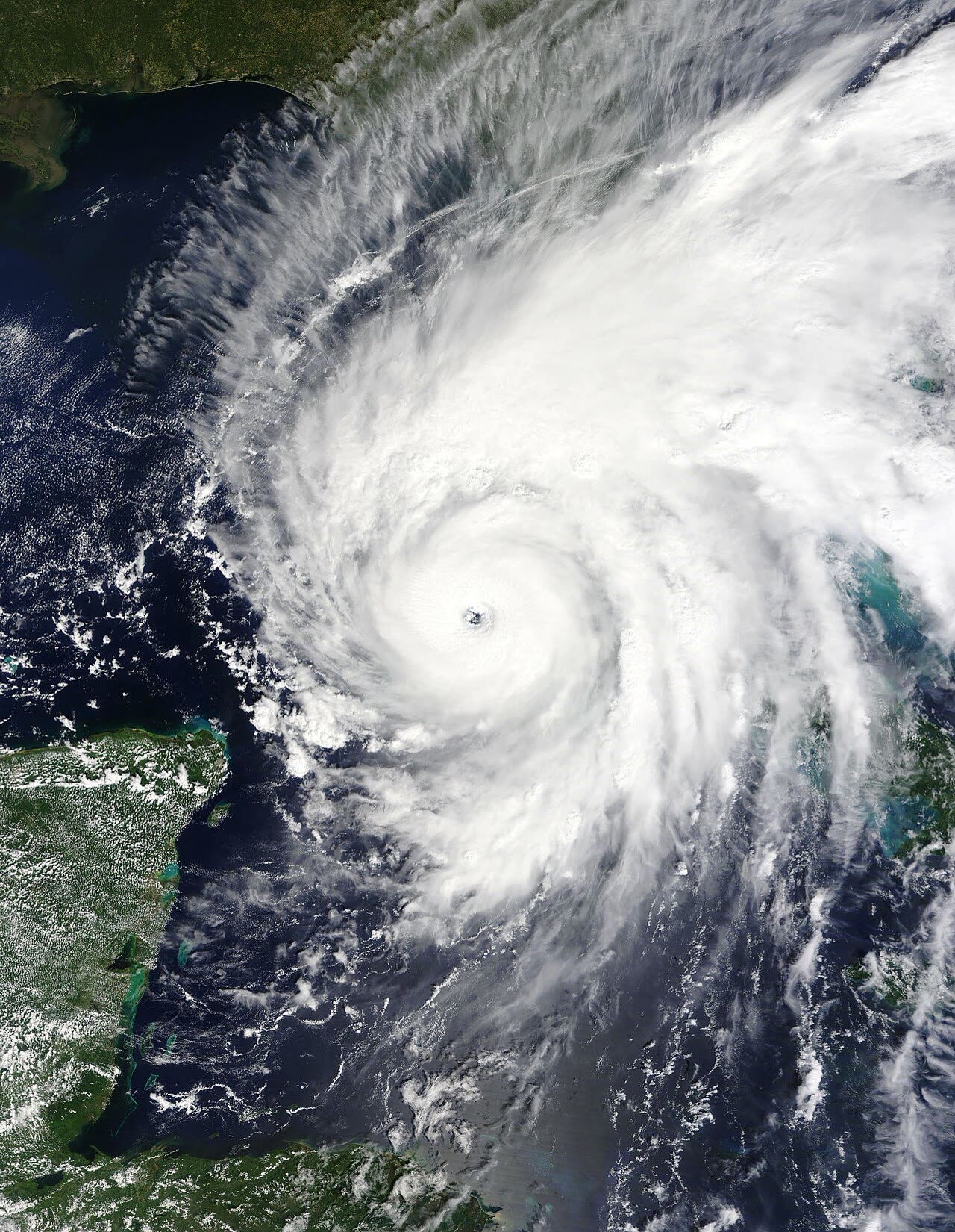 Ian crossing western Cuba as a Category 3, September 27, 2022 — the island lost power nationwide